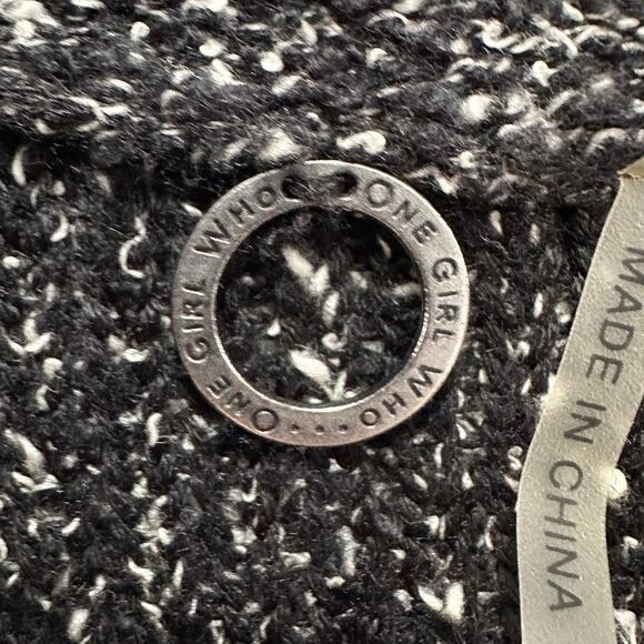 One Girl Who Medium Jacket Snaps Stretchy Long Sleeves Black White Fringe - Picture 7 of 12